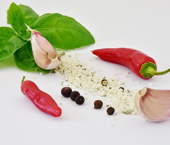 Basil, oregano, red hot pepper - Pelafino